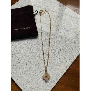 Louis Vuitton Necklace - Gold